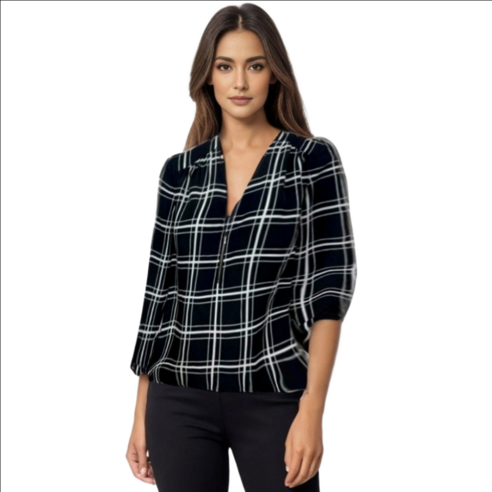 Trouve Black and White Square Striped Zipper Neckline Long Sleeve Blouse. NWOT